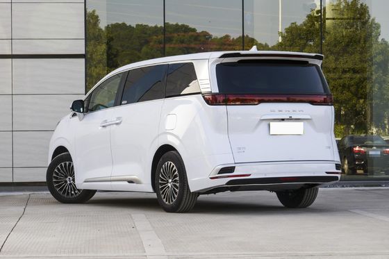 All Wheel Drive Plug In Electric Hybrid Cars 180KM Passenger Large 7 Seater MPV