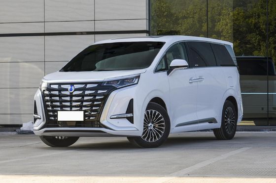 All Wheel Drive Plug In Electric Hybrid Cars 180KM Passenger Large 7 Seater MPV