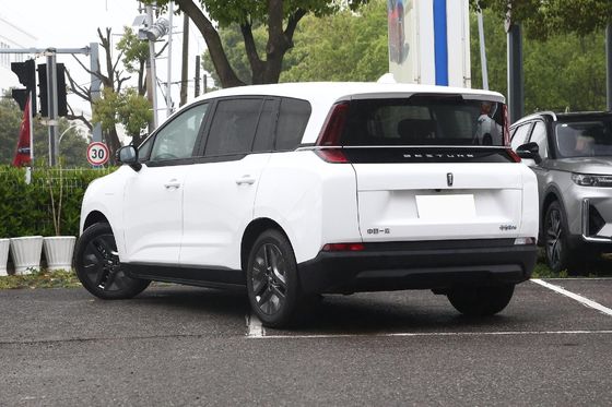 High Performance 5 Seater MPV Electric Car 5 Doors New Energy Benteng NAT 419KM