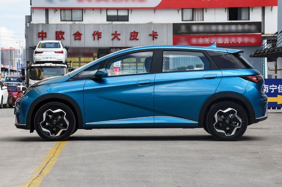 301KM Range Durable BYD New Energy Vehicles Four Wheel Drive 70kW