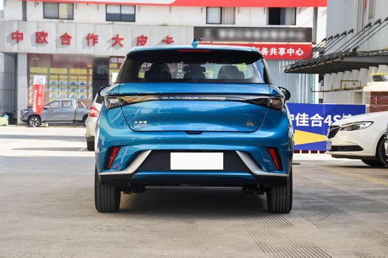 301KM Range Durable BYD New Energy Vehicles Four Wheel Drive 70kW