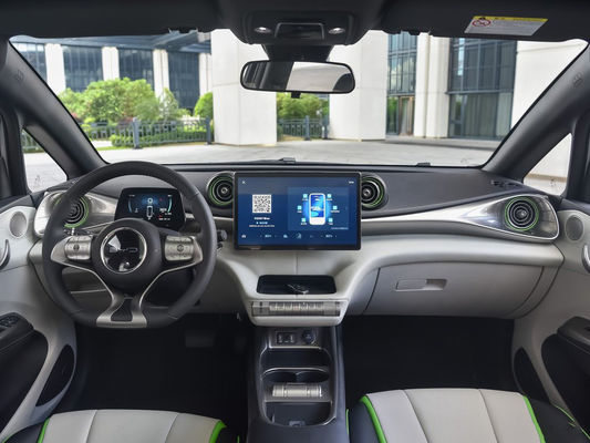 301KM Range Durable BYD New Energy Vehicles Four Wheel Drive 70kW