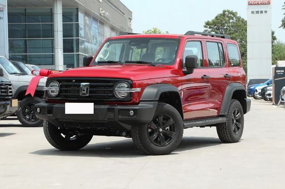 Tanque 300 1.930 mm de largura Carro movido a combustível para compradores B2B